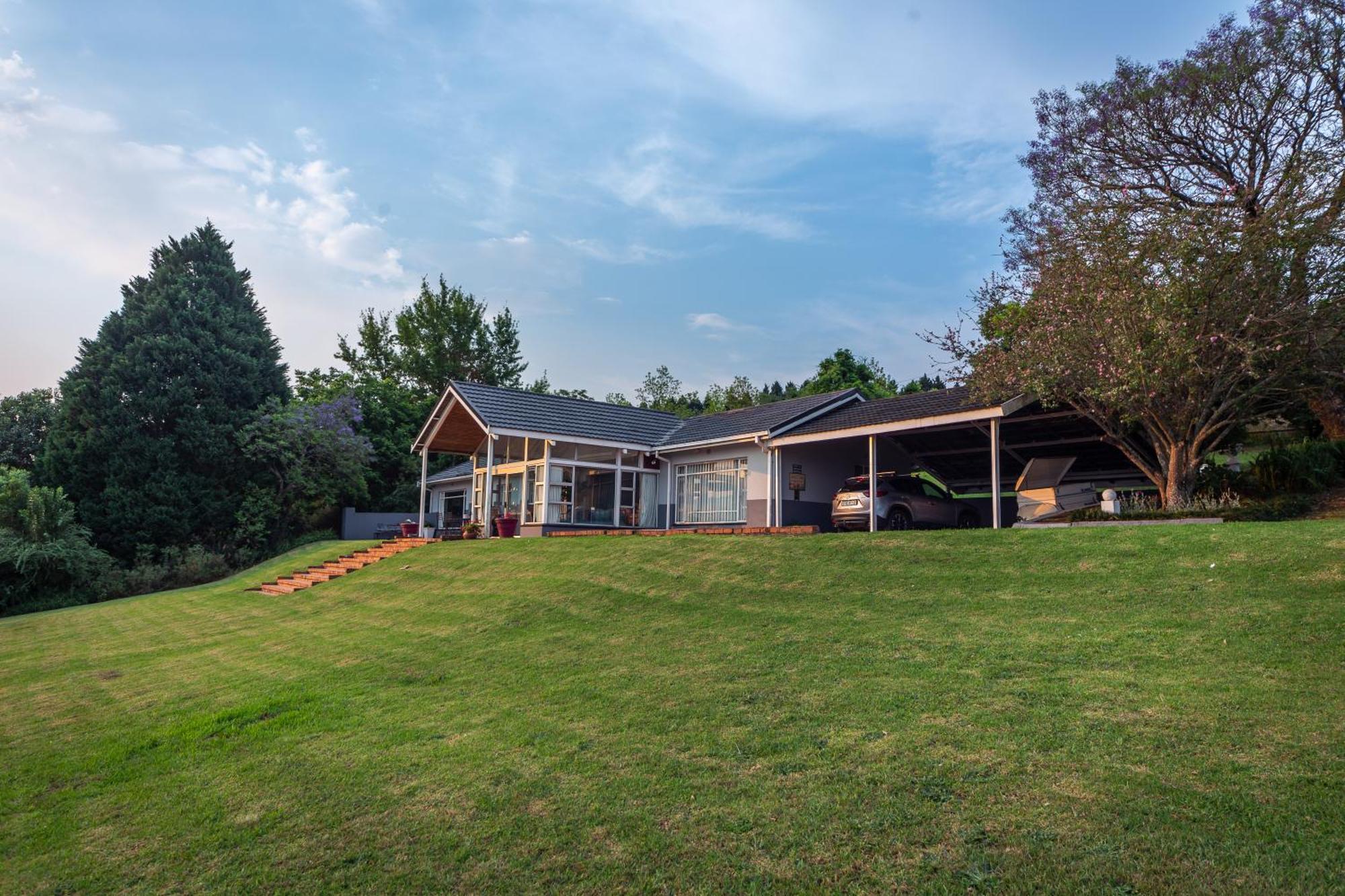Graceland Self-Catering Cottages Уинтъртън Екстериор снимка