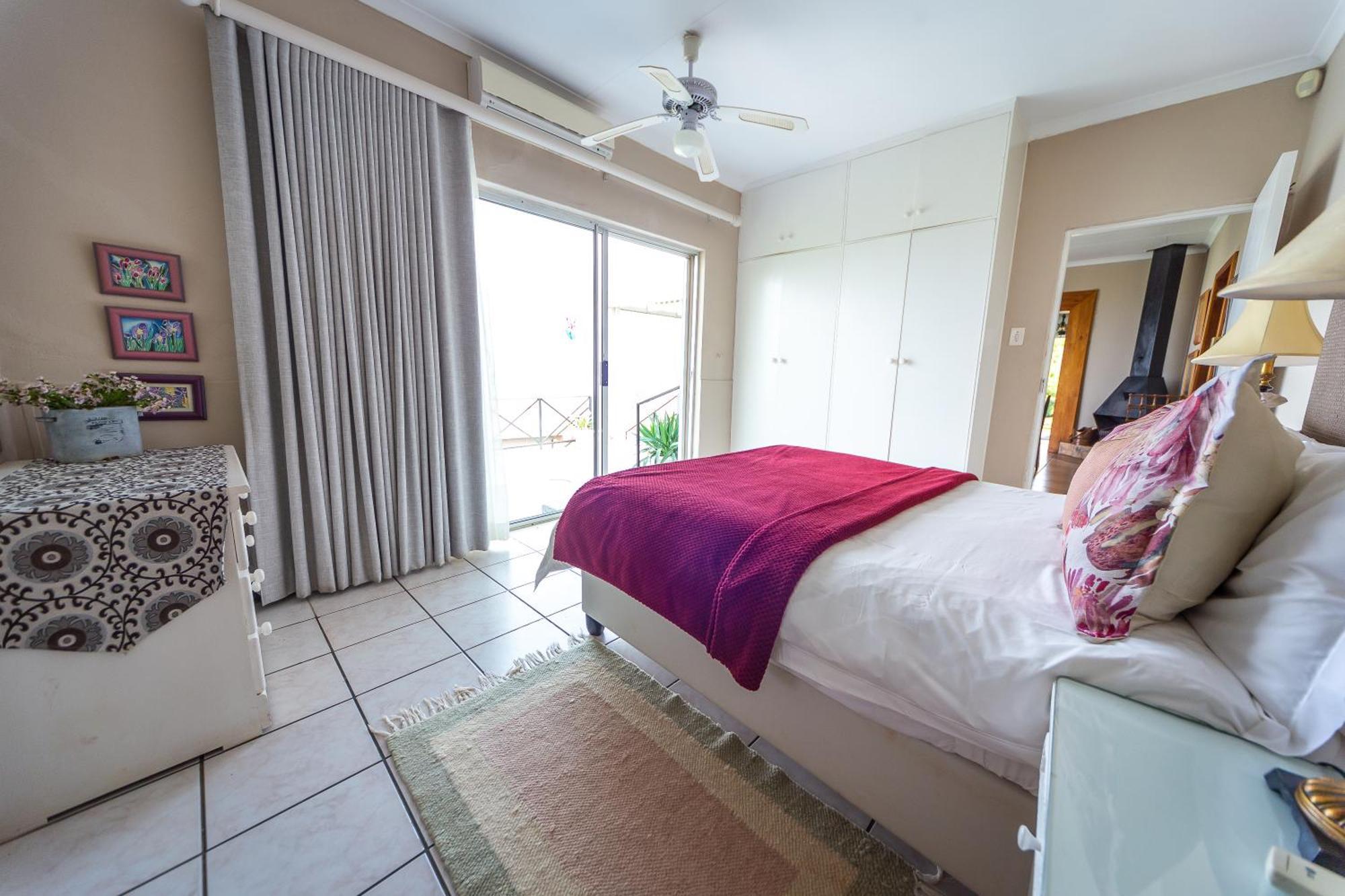 Graceland Self-Catering Cottages Уинтъртън Екстериор снимка