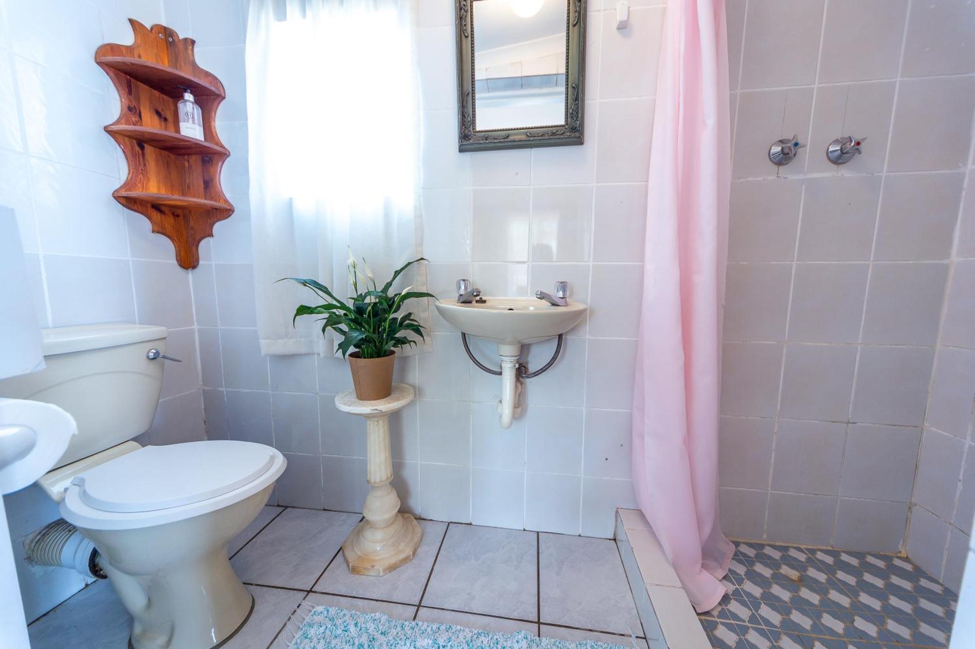 Graceland Self-Catering Cottages Уинтъртън Екстериор снимка